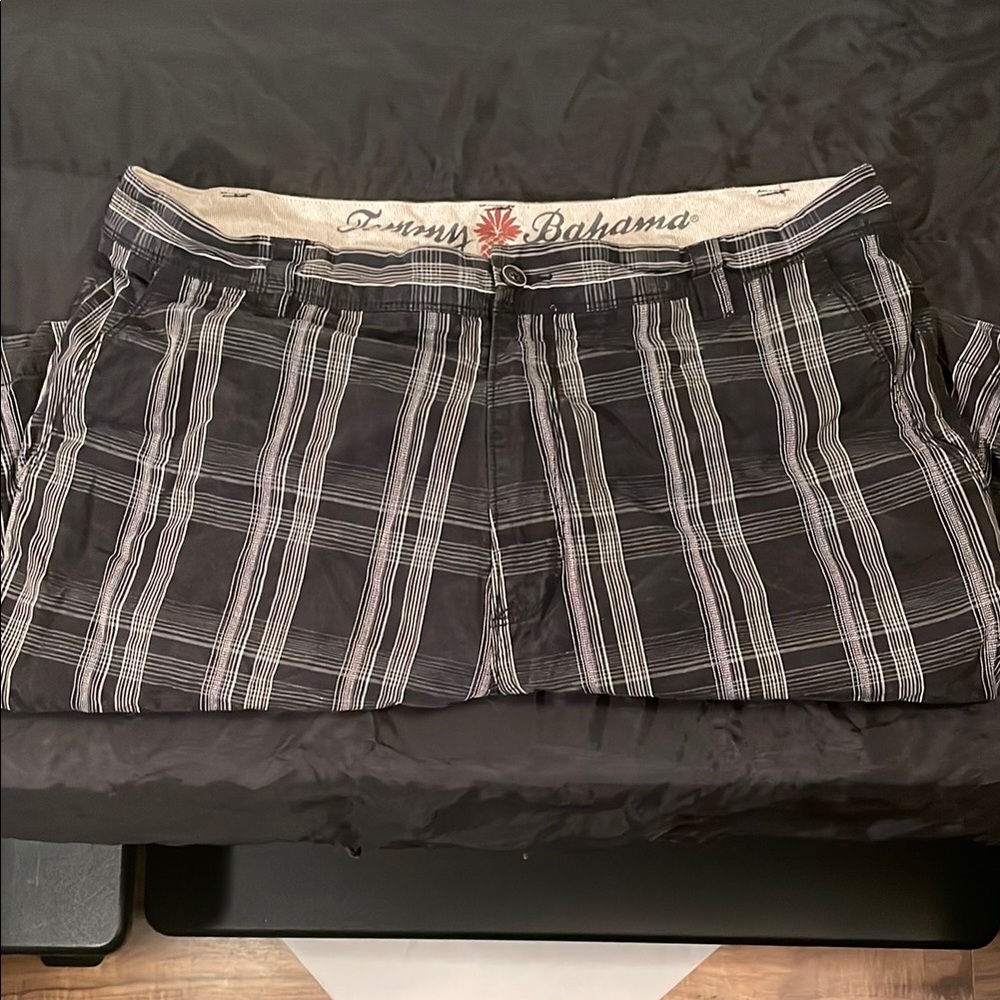 Tommy Bahama Black and White Flat Front Shorts